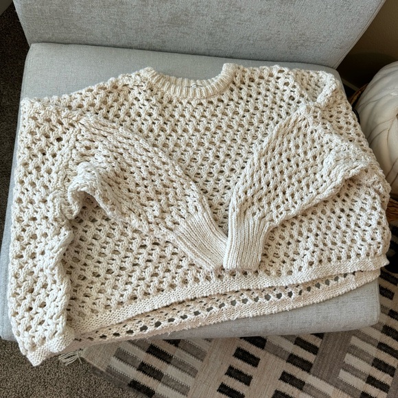 Eaglehawk Slouch Knit in Cream - Picture 3 of 7